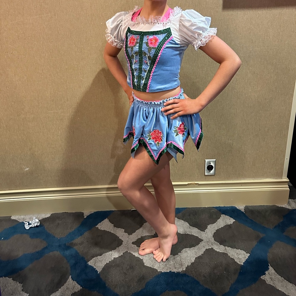 Jazz dance costume